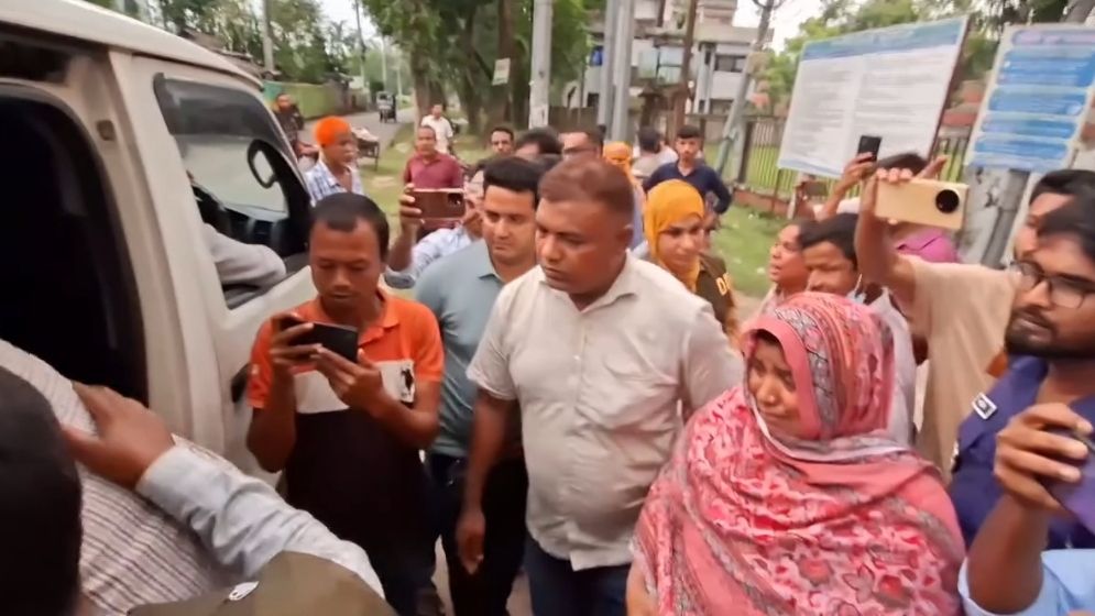 জামিনের পর জেলগেটে কান্নার রোল, ফের আটক আ.লীগ নেতা
