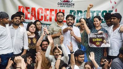 ভারতে মোদি সরকারের পতনের শঙ্কা তৈরি করছে ‘তেলাপোকা পার্টি’র উত্থান  