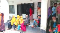 ঘণ্টার পর ঘণ্টা অপেক্ষা করেও মিলছে না সেবা